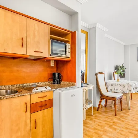 Apartmanhotel Unique 3-2 Torrevieja